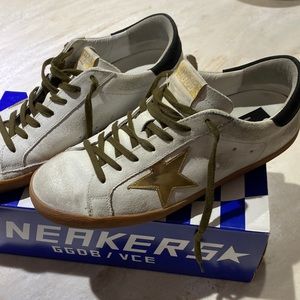 Golden Goose Superstar Size 43